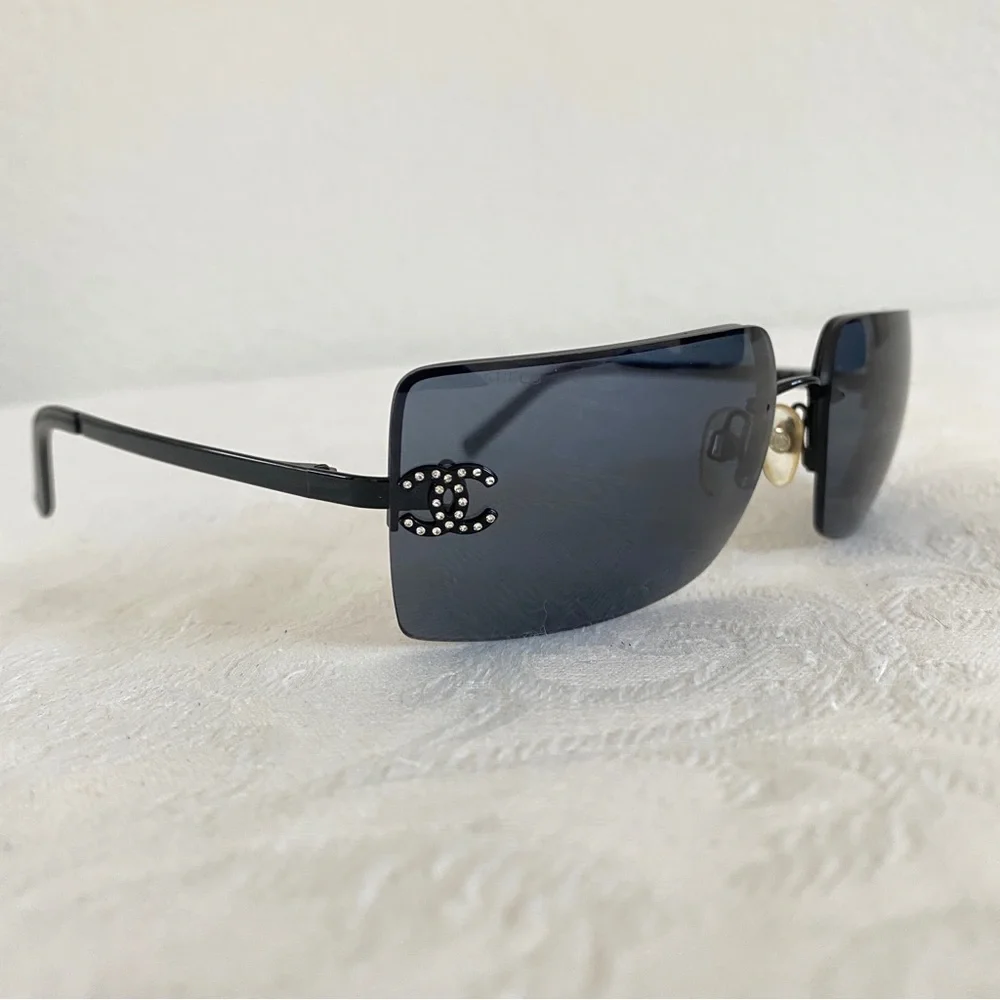 Chanel crystal CC Logo Sunglasses